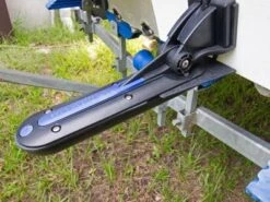 BerleyPro Rooster Rooter - Rooster Tail Minimizer For Your Lowrance TotalScan Transducer 5 BerleyPro Rooster Rooter - Rooster Tail Minimizer For Your Lowrance TotalScan Transducer -YakGear Shop berleypro rooster rooter rooster tail minimizer fo 2